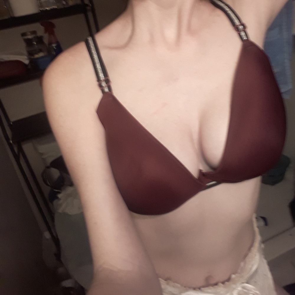 Cute & Sexy Burgandy 38D Bra by "Just Be"